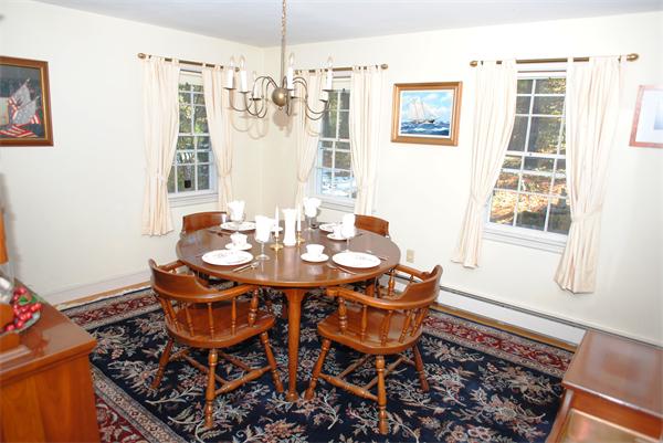 33 Clark Road Sudbury, MA 01776 - Photo 11 of 16