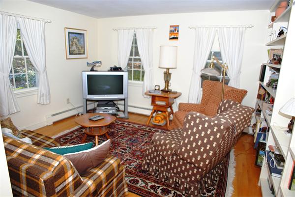 33 Clark Road Sudbury, MA 01776 - Photo 12 of 16