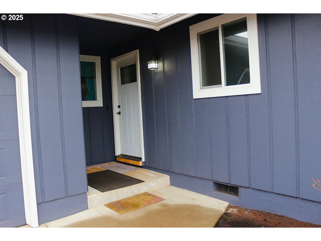 2172 8th Street Springfield, OR 97477 - Photo 3 of 34 a view of an entryway of a house
