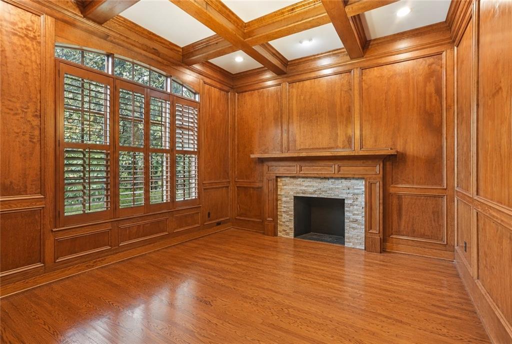 1170 Pine Ridge Road Northeast Atlanta, GA 30324 - Photo 4 of 51 Gallery Image 4