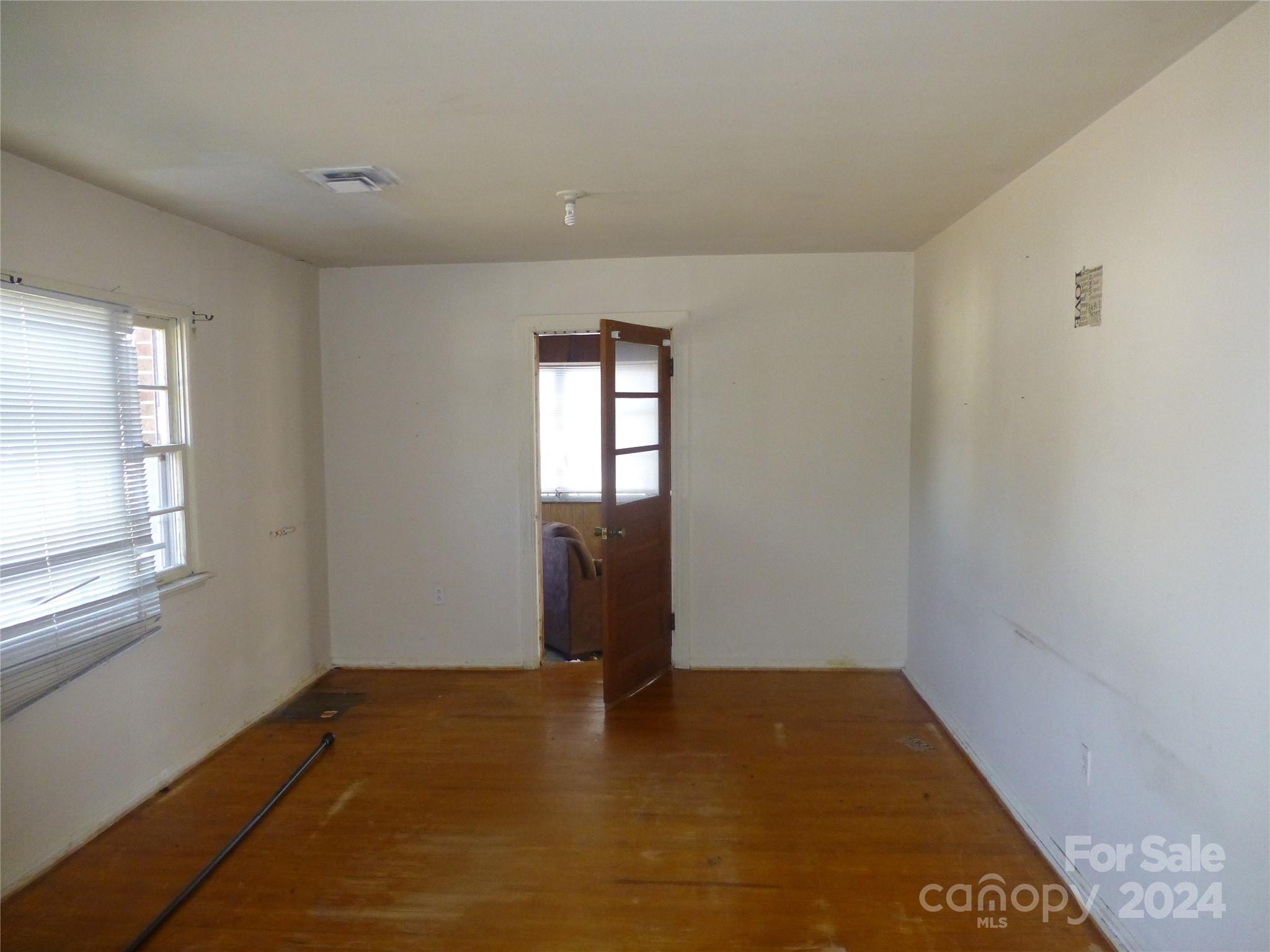 240 Old County Road Belhaven, NC 27810 - Photo 4 of 11 Gallery Image 4