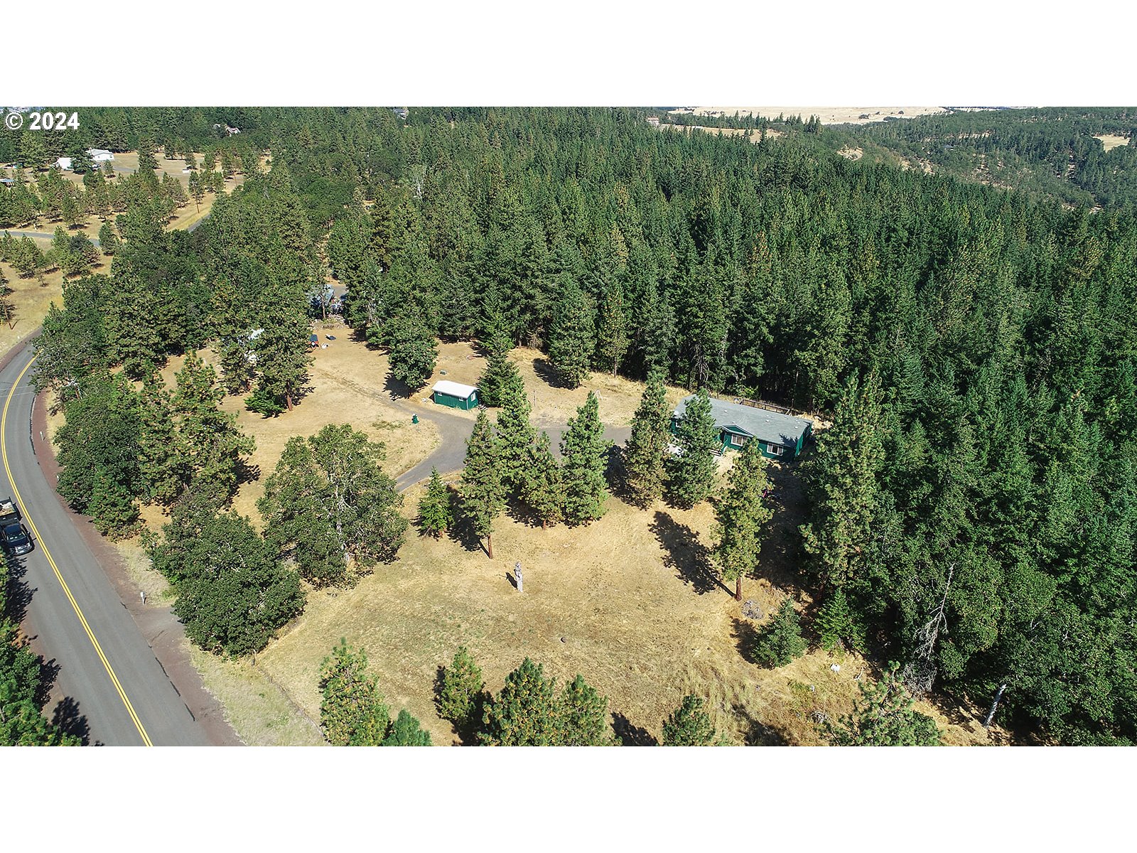 2095 State Road Mosier, OR 97040 - Photo 11 of 41 Gallery Image 11