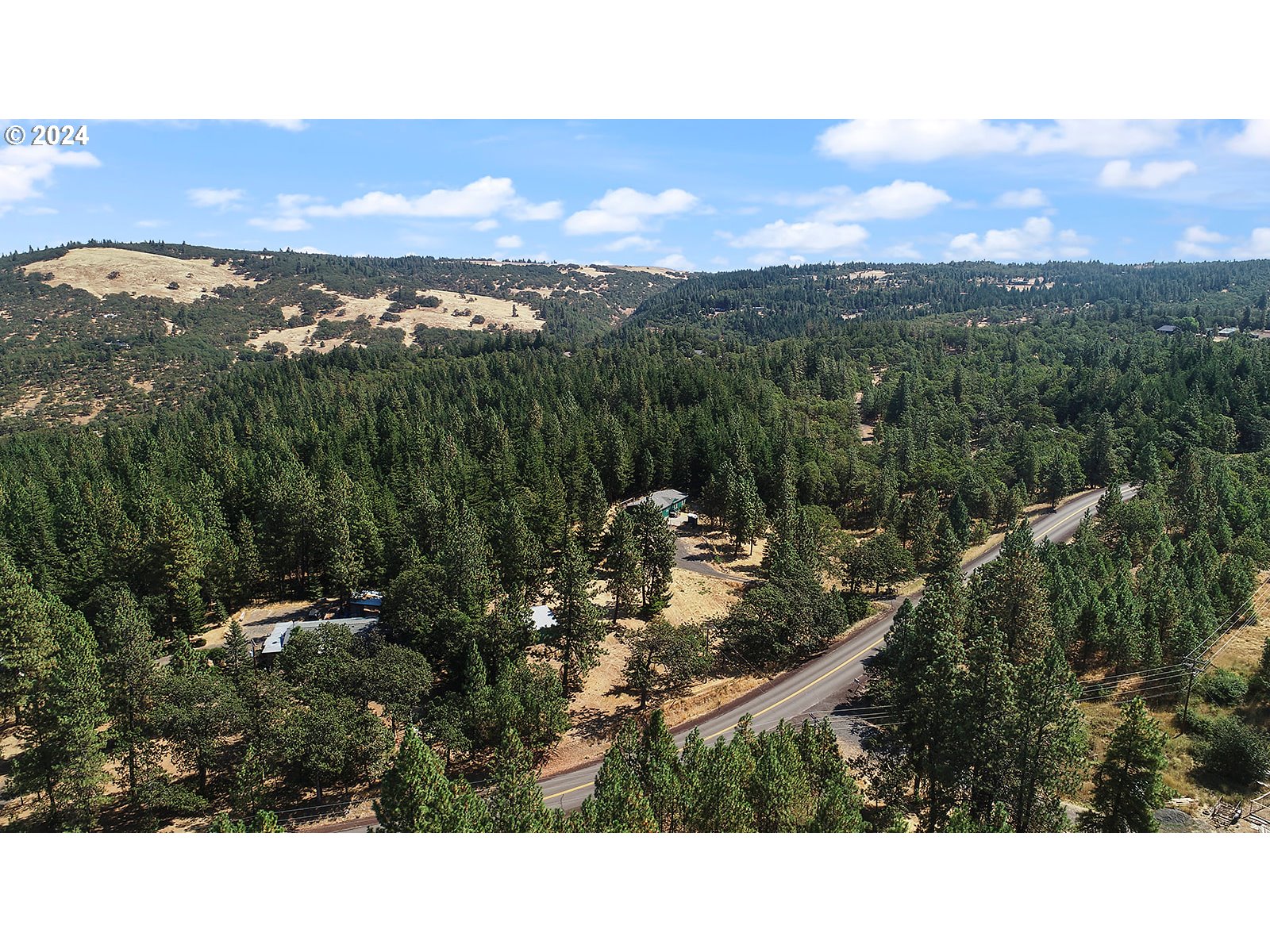 2095 State Road Mosier, OR 97040 - Photo 12 of 41 Gallery Image 12
