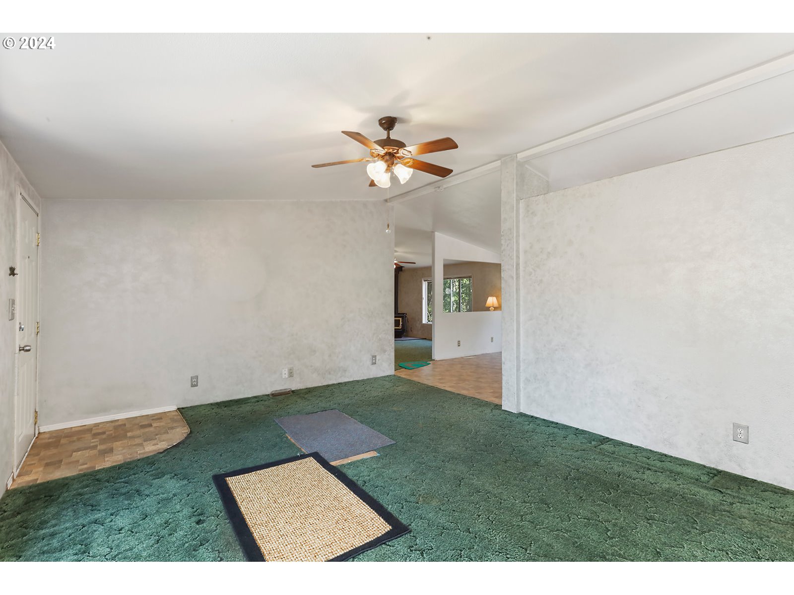 2095 State Road Mosier, OR 97040 - Photo 24 of 41 Gallery Image 24