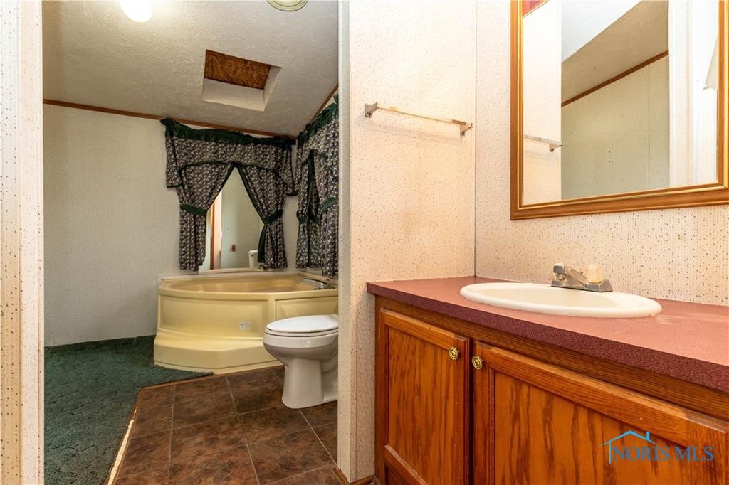 4410 Trinity Road Defiance, OH 43512 - Photo 18 of 29 Gallery Image 18