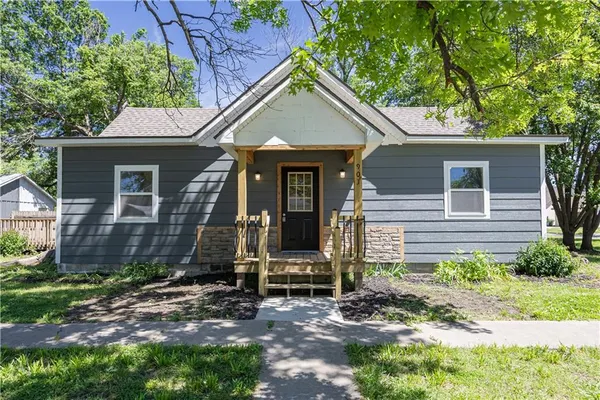 $99,000 | 901 North 9th Street, Neodesha, KS 66757