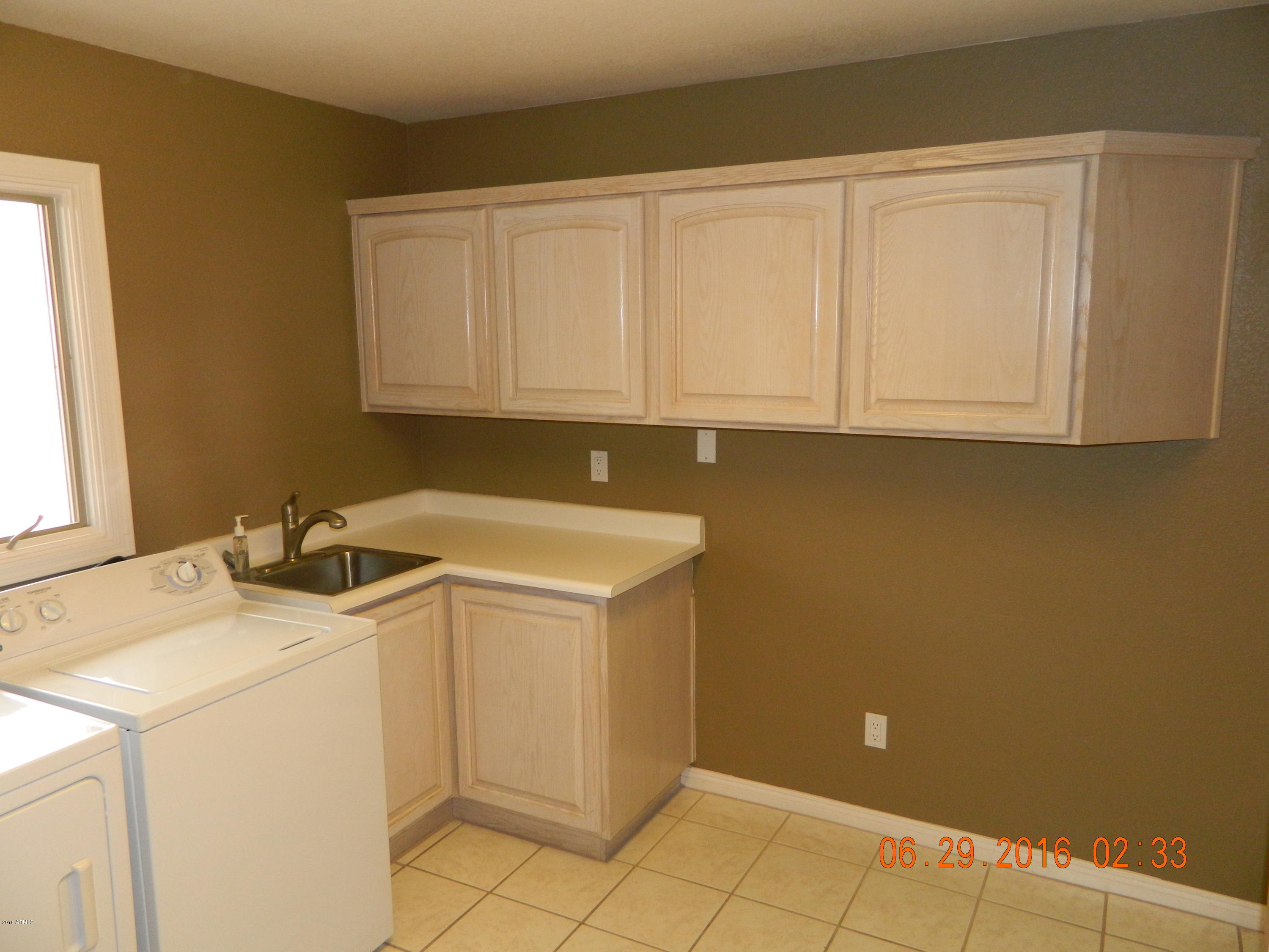 2301 East Mountain View Road Phoenix, AZ 85028 - Photo 57 of 58 Laundry room