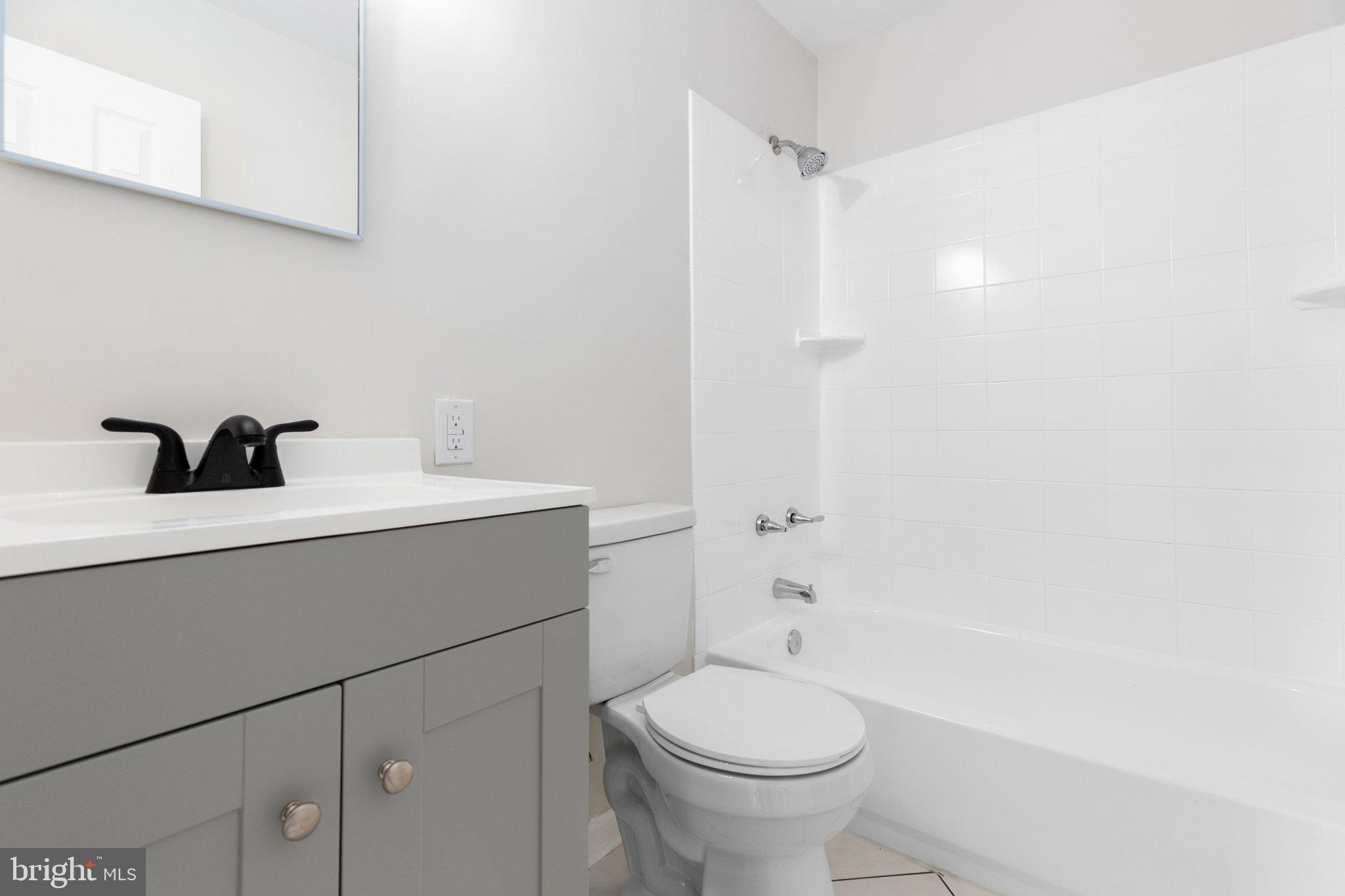 2143 Chapel Way King George, VA 22485 - Photo 43 of 48 Bathroom in carriage house.