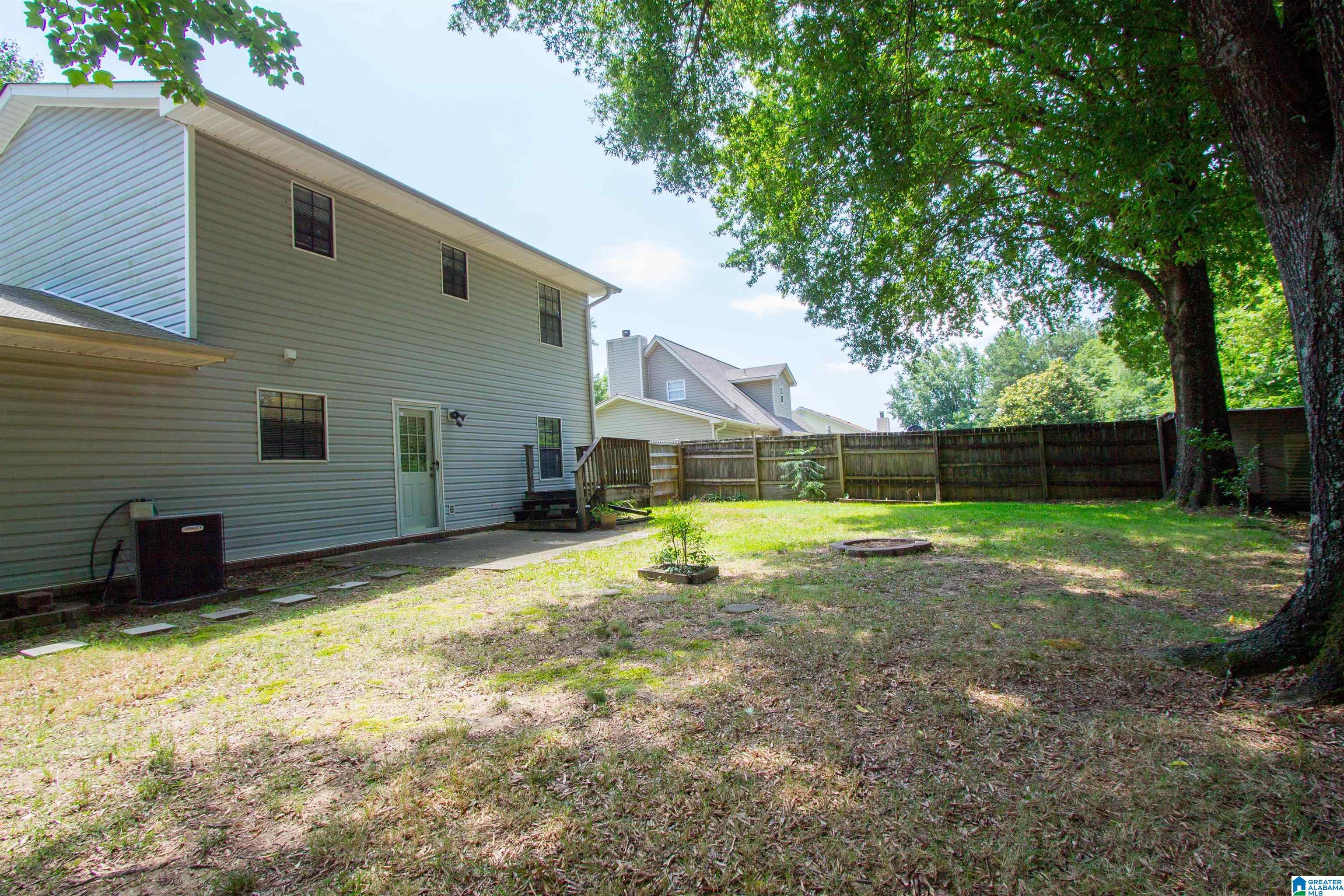 108 Bluegrass Drive Alabaster, AL 35007 - Photo 16 of 18