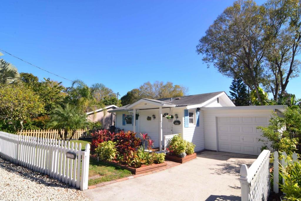 1204 Lagoon Road Tarpon Springs, FL 34689 - Photo 1 of 1 Gallery Image 1