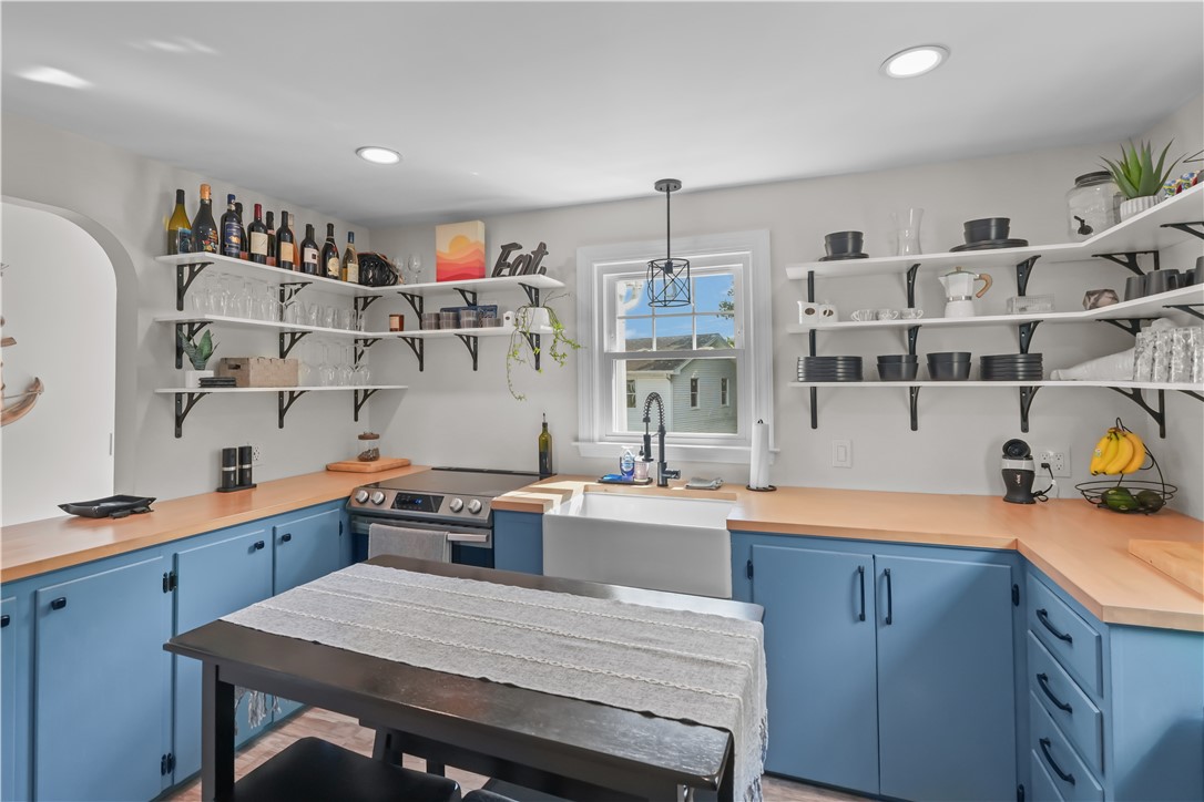 186 High Street Westerly, RI 02891 - Photo 29 of 49