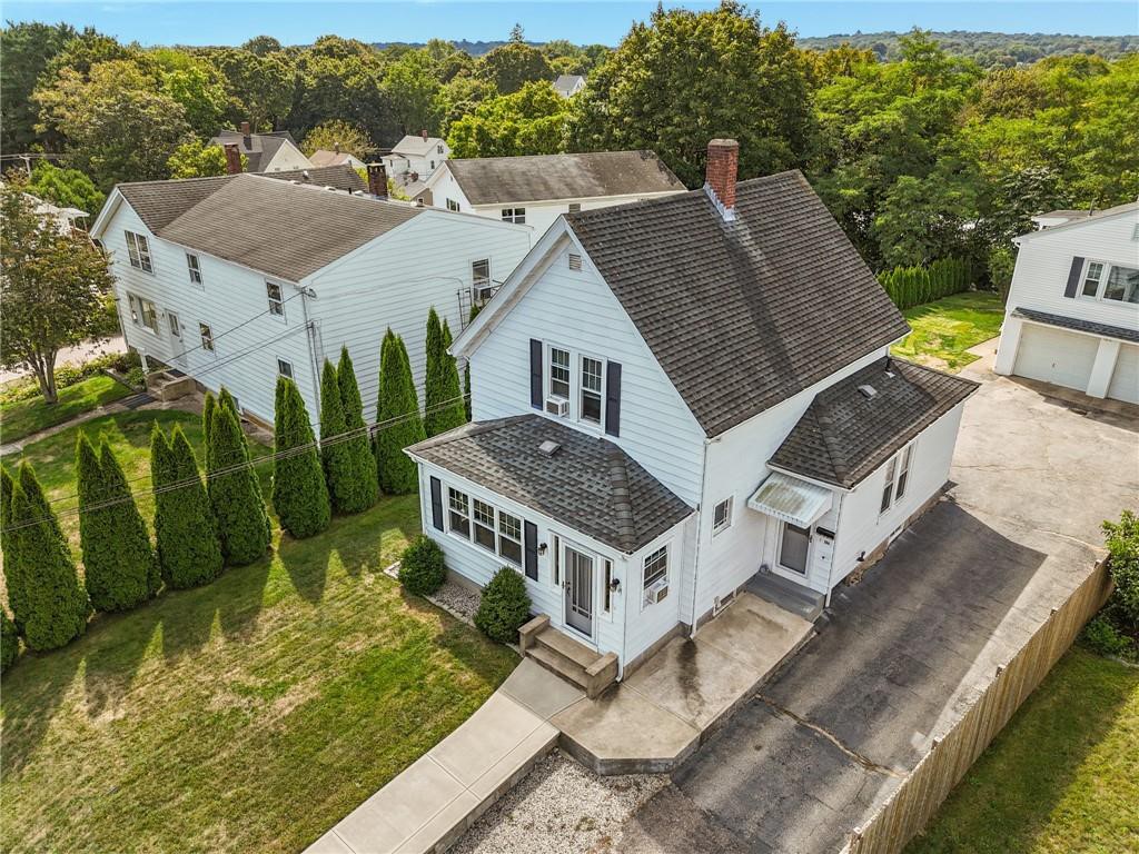 186 High Street Westerly, RI 02891 - Photo 7 of 49