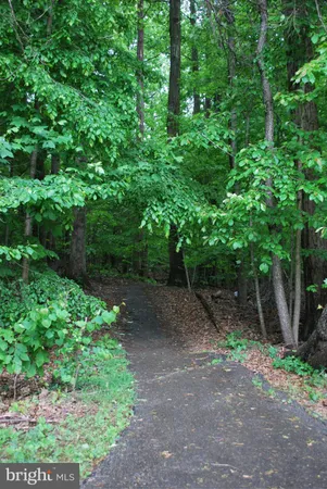 $2,500 | 8315 Bark Tree Court, Springfield, VA 22153