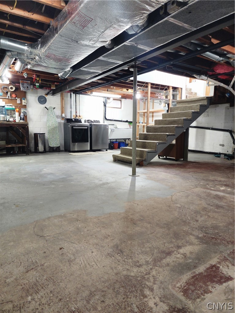 5378 Bear Road Clay, NY 13212 - Photo 30 of 34 Basement