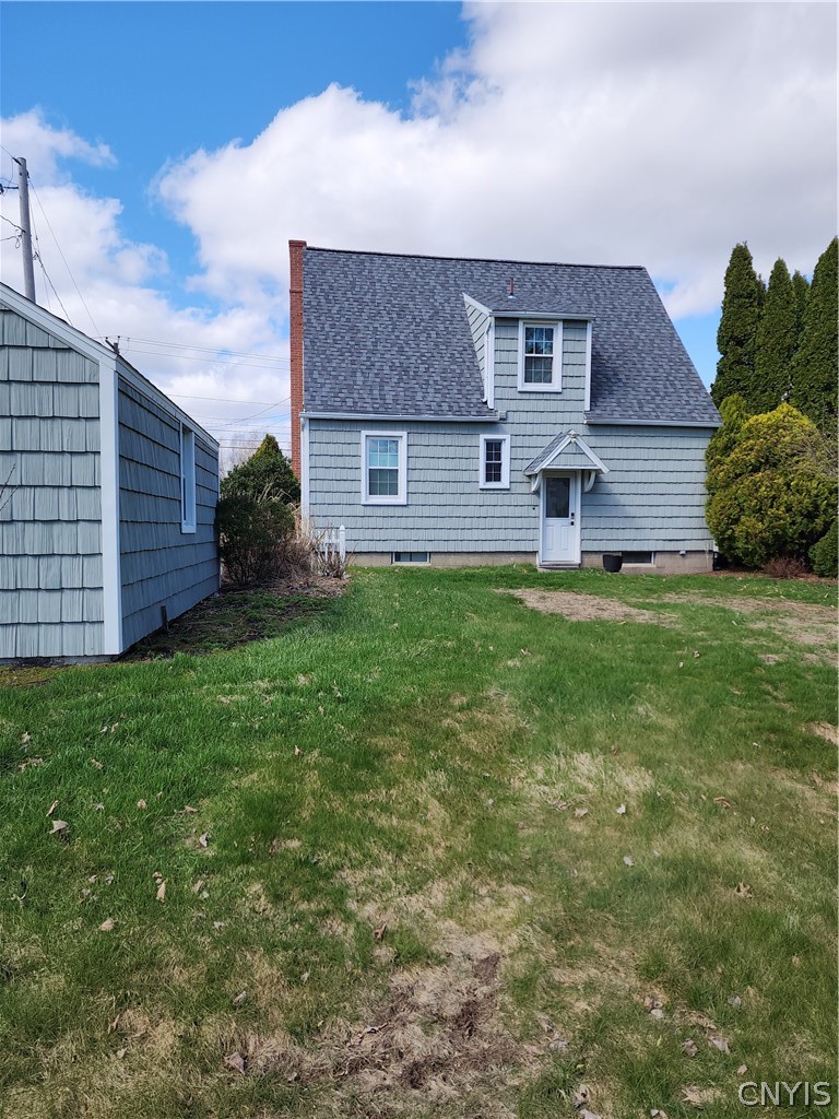 5378 Bear Road Clay, NY 13212 - Photo 33 of 34 Backyard view