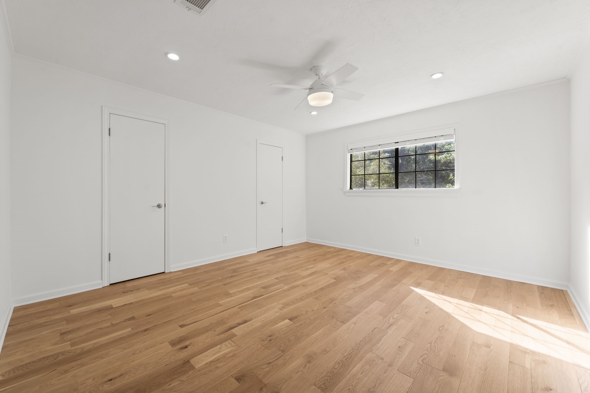 25206 Spring Ridge Drive Spring, TX 77386 - Photo 28 of 37 a view of empty room with wooden floor