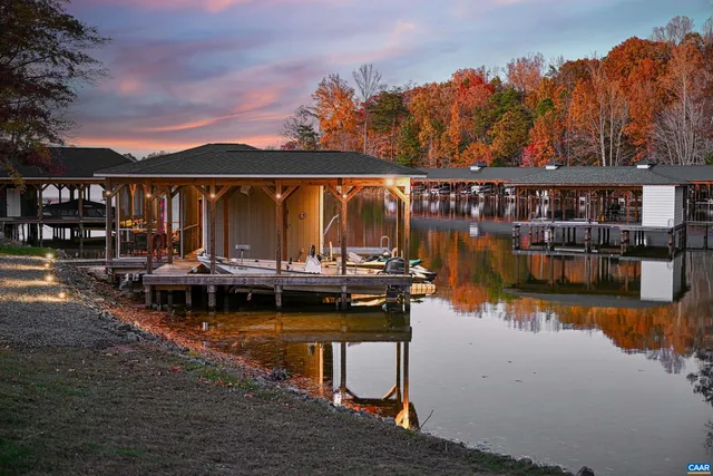 a view of yard from deck