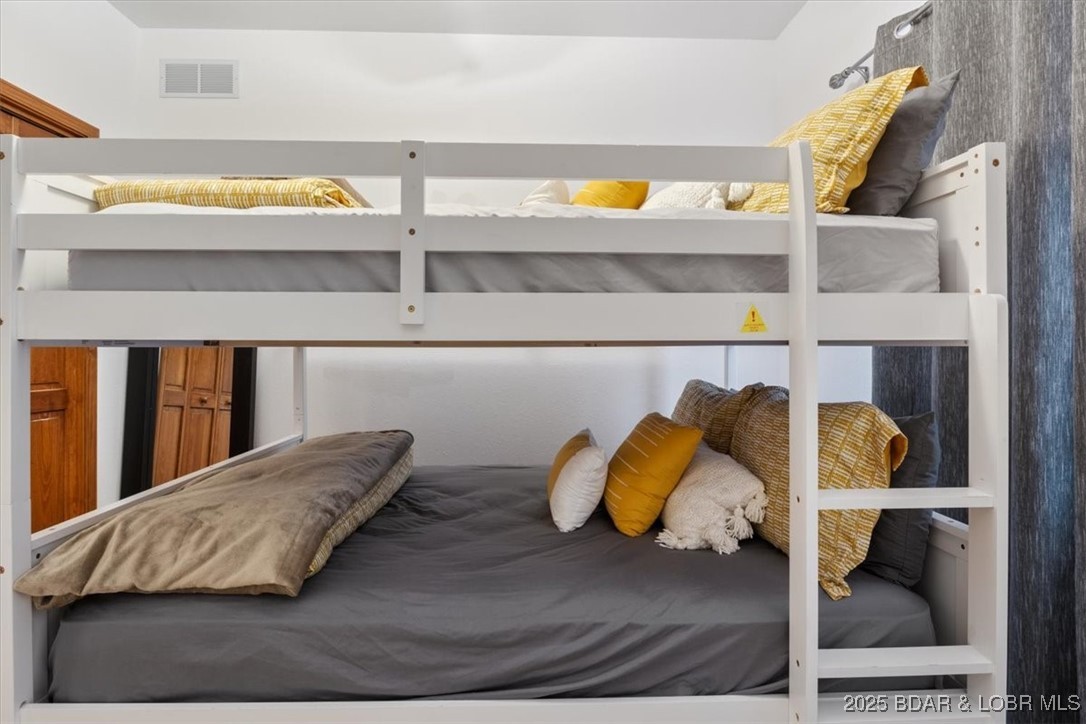 1285 Jeffries Road Osage Beach, MO 65065 - Photo 19 of 36