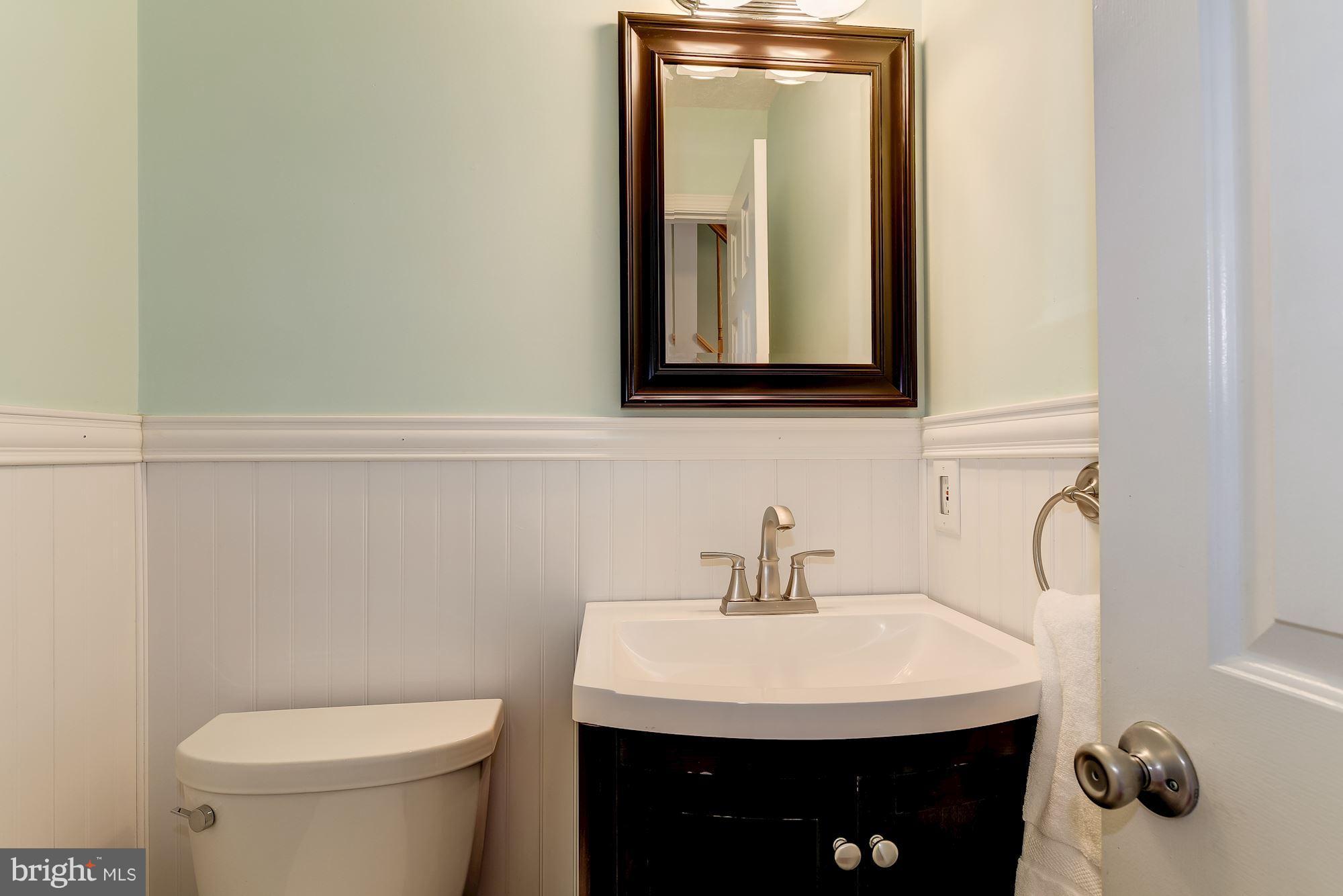 635 Uniontown Road Westminster, MD 21158 - Photo 12 of 28 Bath