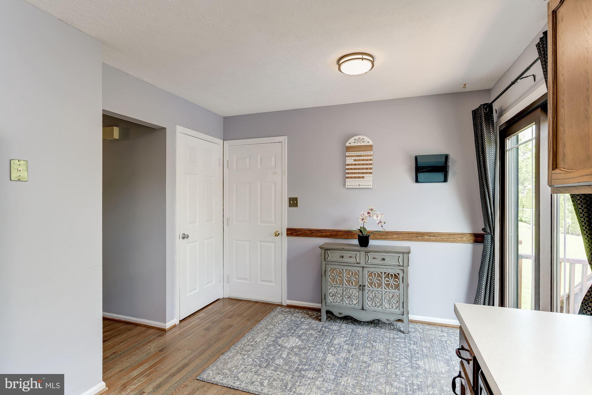 635 Uniontown Road Westminster, MD 21158 - Photo 9 of 28 Kitchen
