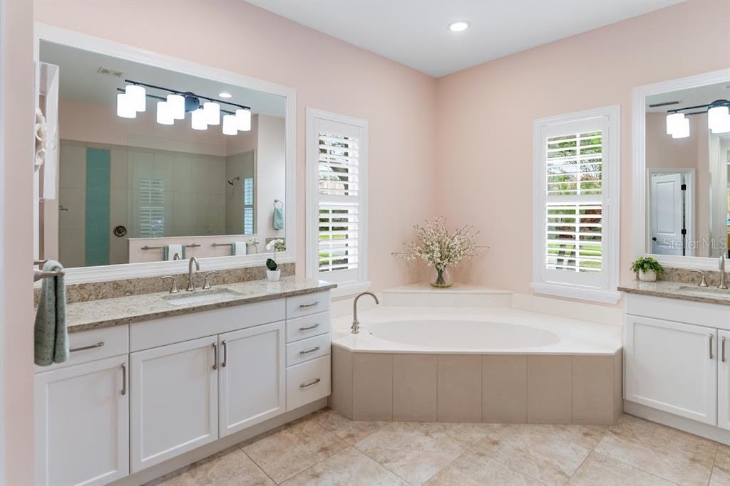 7312 Greystone Street Lakewood Ranch, FL 34202 - Photo 16 of 42