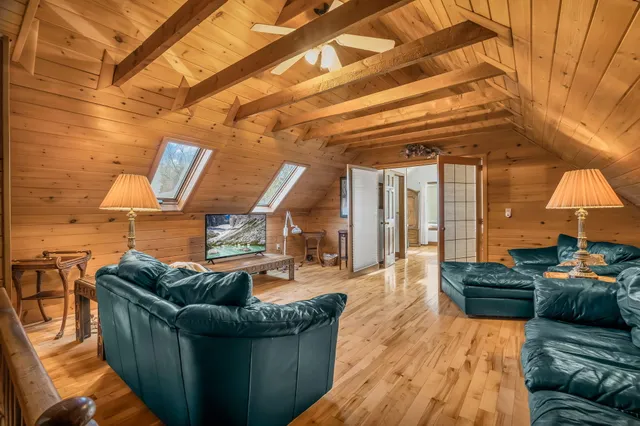 $288,000 | 287 East Main Street, Dover Foxcroft, ME 04426