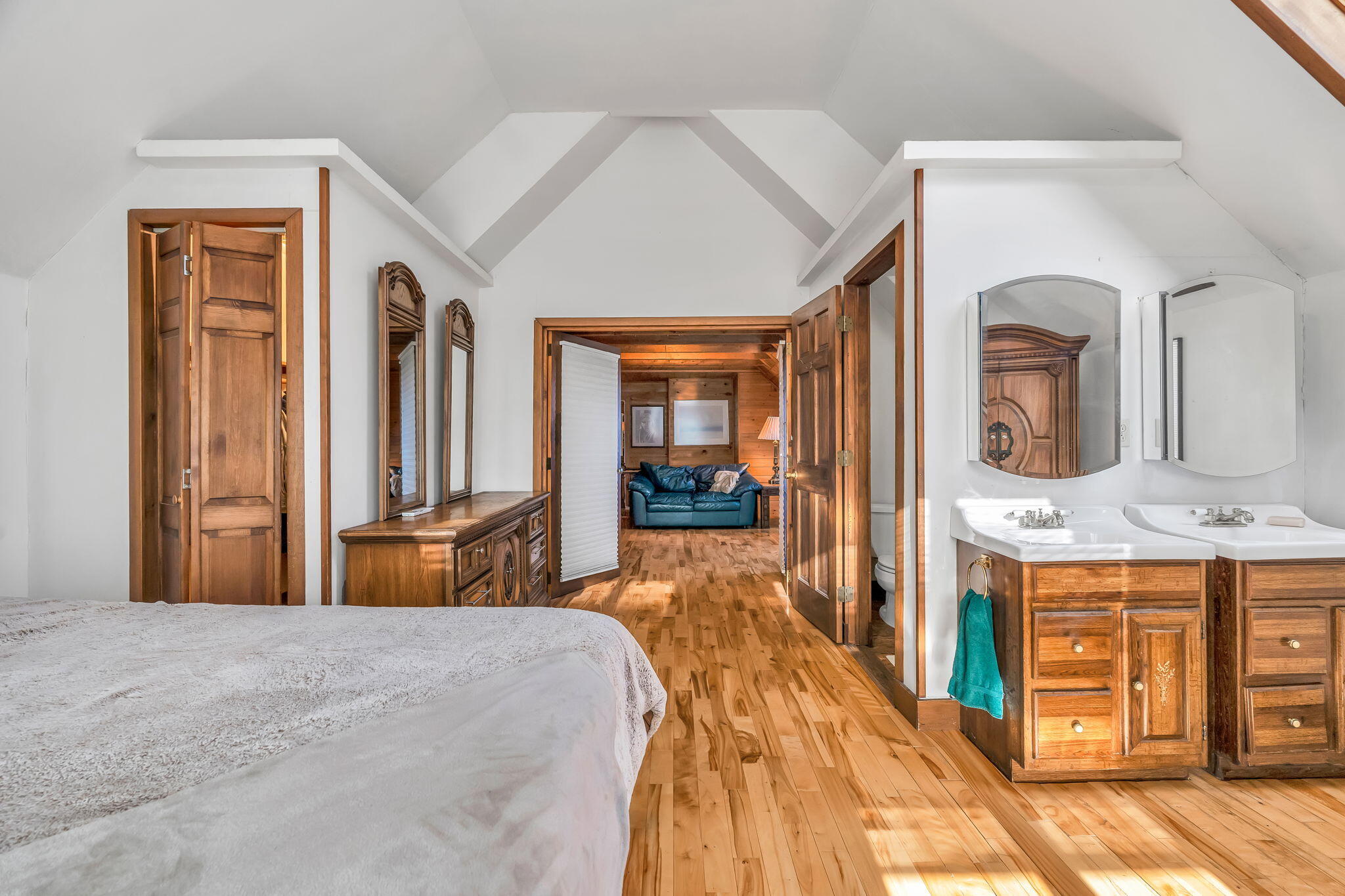 287 East Main Street Dover-Foxcroft, ME 04426 - Photo 31 of 68 56-web-or-mls-287-e-main-st