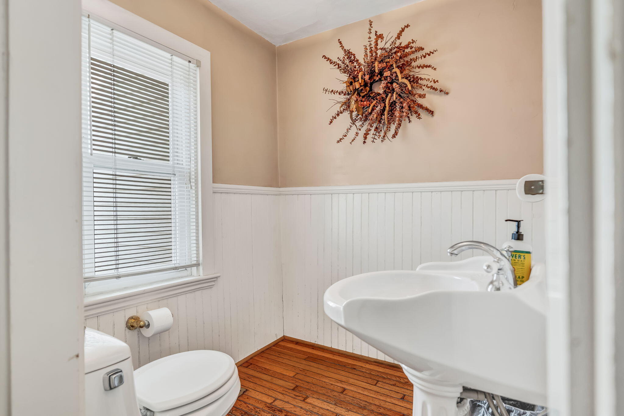 287 East Main Street Dover-Foxcroft, ME 04426 - Photo 56 of 68 25-web-or-mls-287-e-main-st