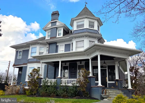 $875,000 | 1245 Delaware Avenue, Wyomissing, PA 19610