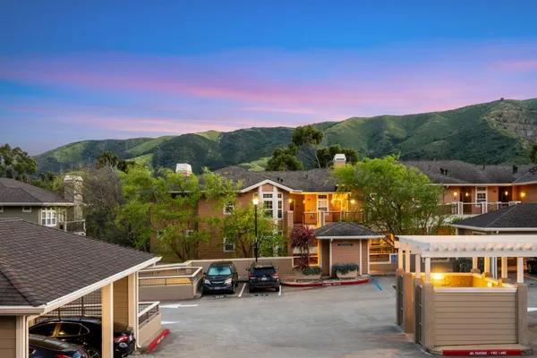 $700,000 | 212 Crescent Court, Brisbane, CA 94005