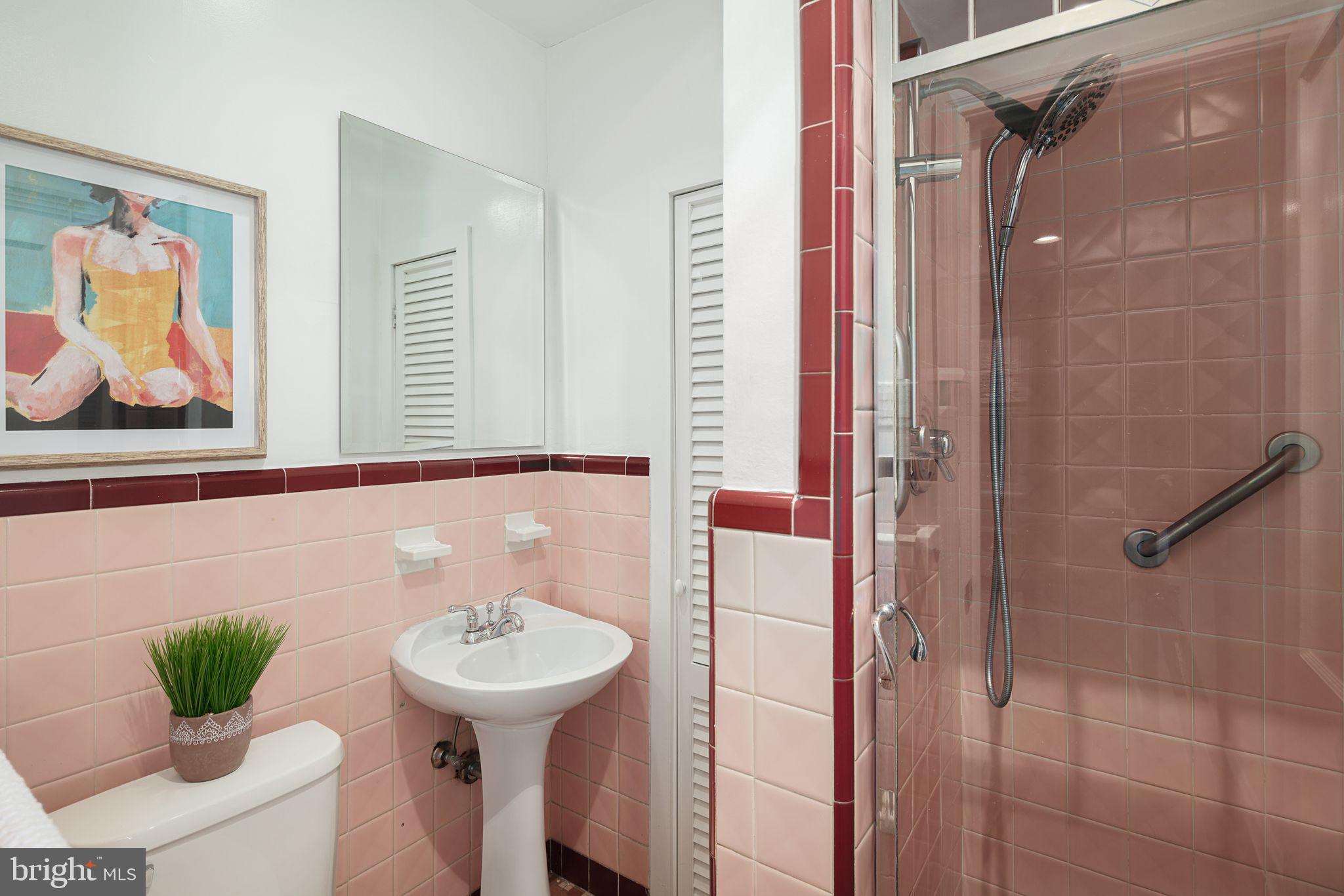 718 Rydal Road Jenkintown, PA 19046 - Photo 16 of 34