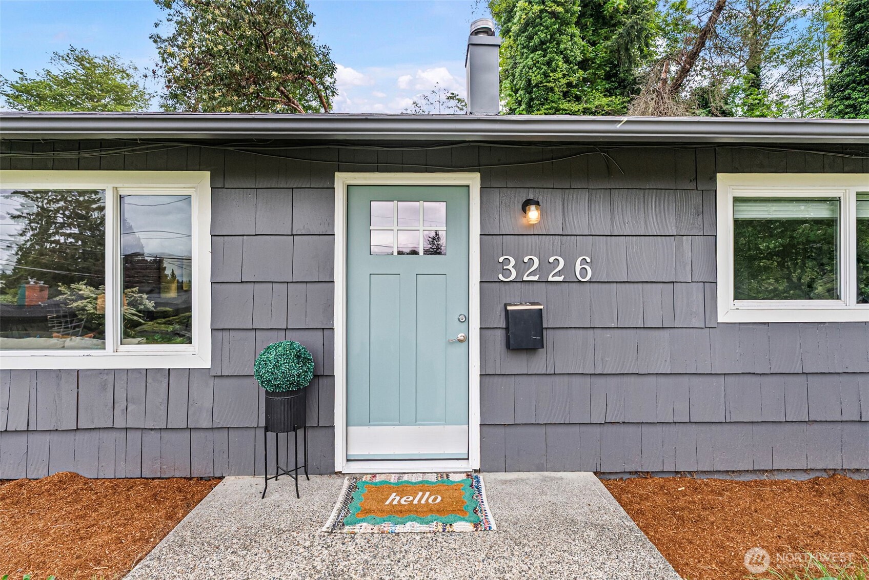 3226 Halverson Avenue Bremerton, WA 98310 - Photo 1 of 17