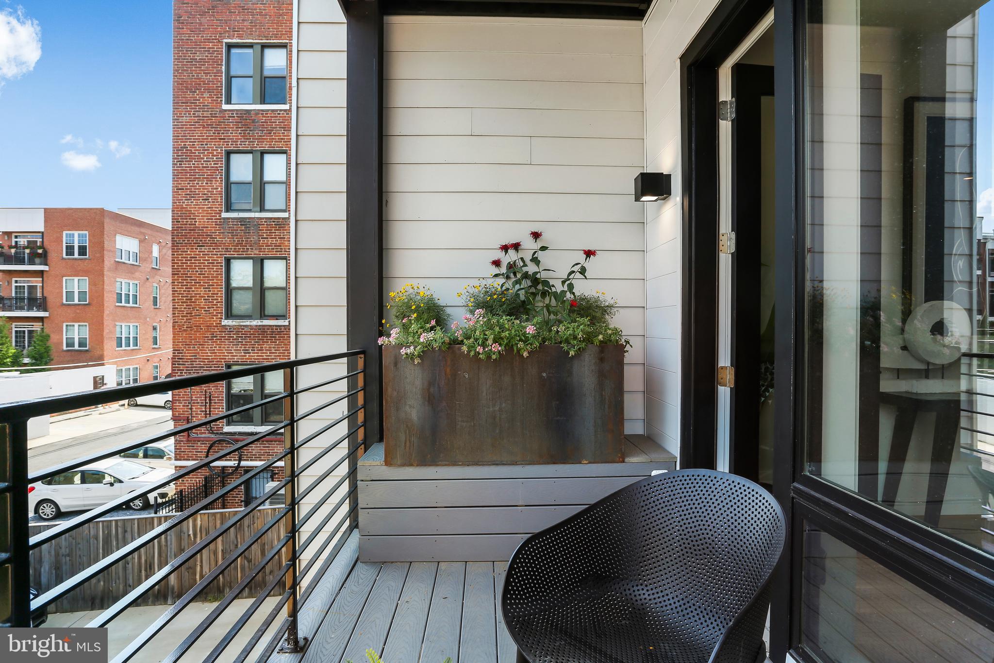 1434 Chapin Street Northwest, Unit 6 Washington, DC 20009 - Photo 32 of 37