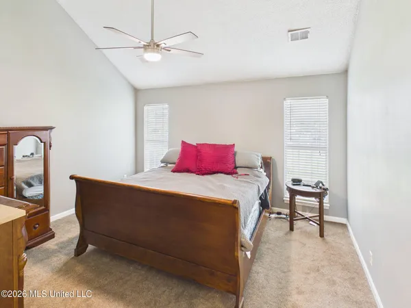 $319,000 | 9290 Lakeside Drive, Olive Branch, MS 38654