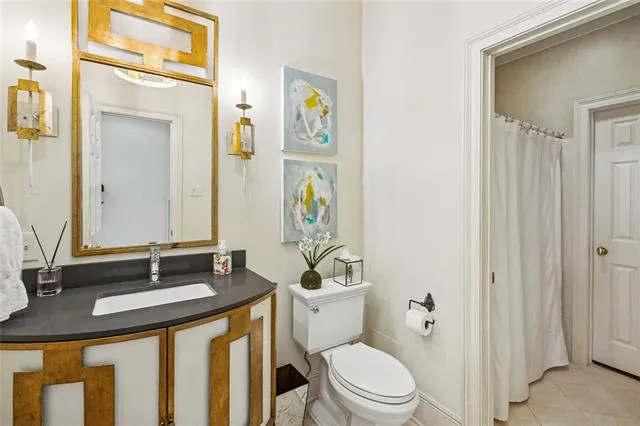 $1,925,000 | 105 Sycamore Drive, Metairie, LA 70005