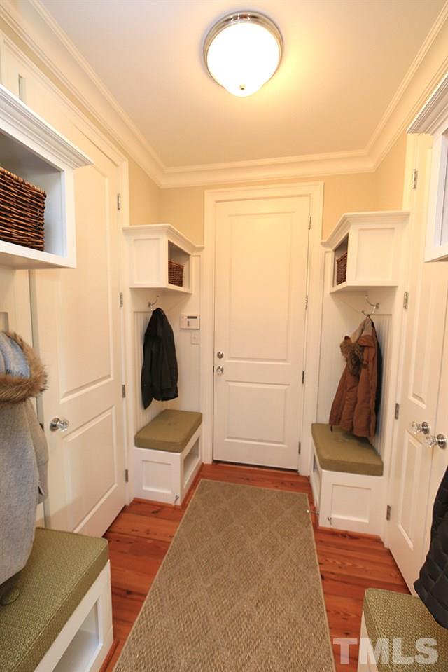 527 Guilford Circle Raleigh, NC 27608 - Photo 13 of 30