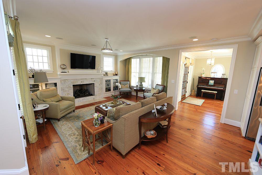 527 Guilford Circle Raleigh, NC 27608 - Photo 14 of 30