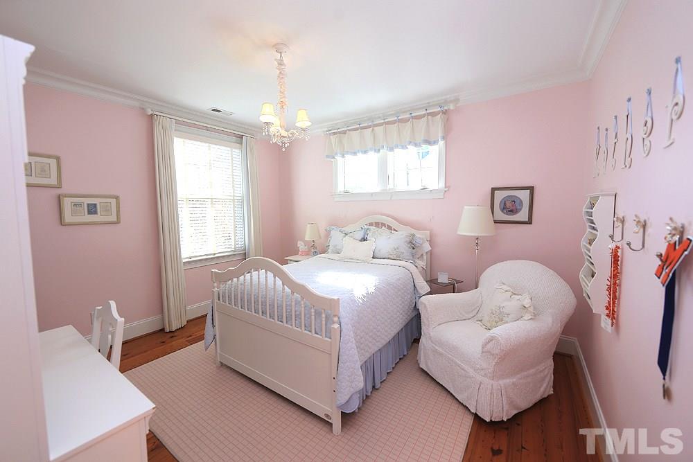 527 Guilford Circle Raleigh, NC 27608 - Photo 22 of 30