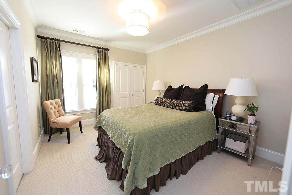 527 Guilford Circle Raleigh, NC 27608 - Photo 25 of 30