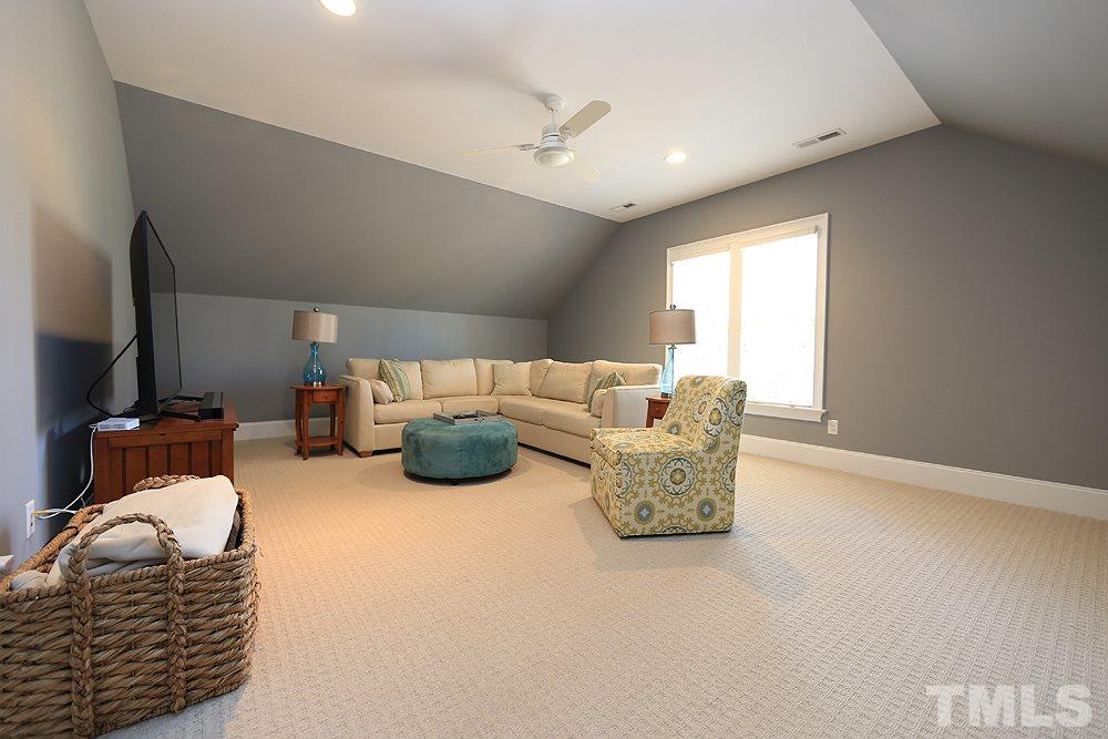 527 Guilford Circle Raleigh, NC 27608 - Photo 26 of 30