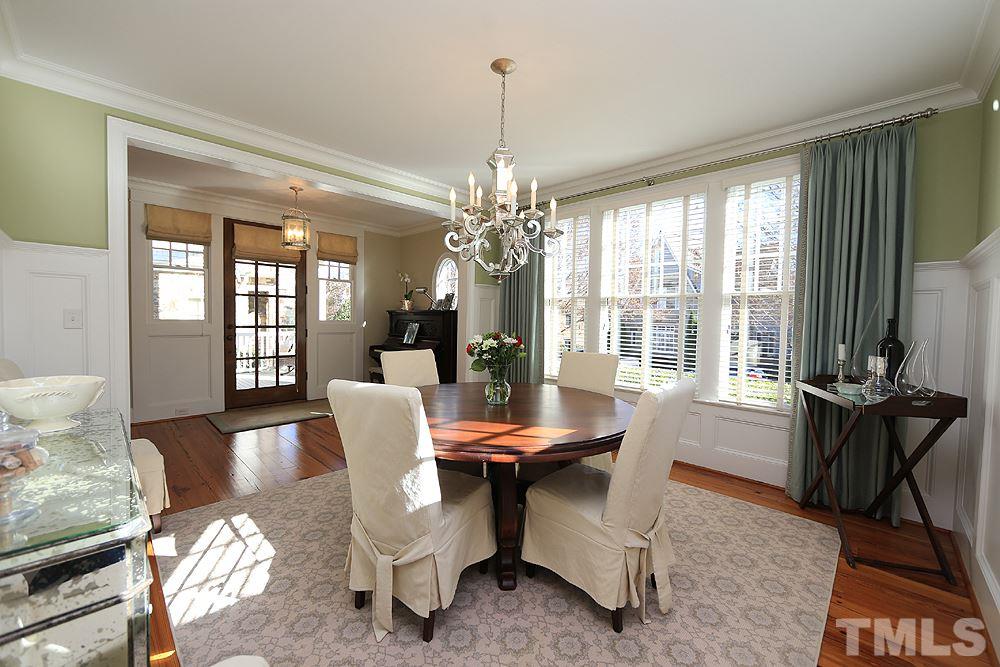 527 Guilford Circle Raleigh, NC 27608 - Photo 4 of 30