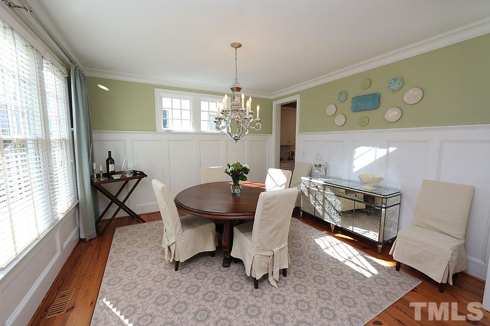 527 Guilford Circle Raleigh, NC 27608 - Photo 5 of 30