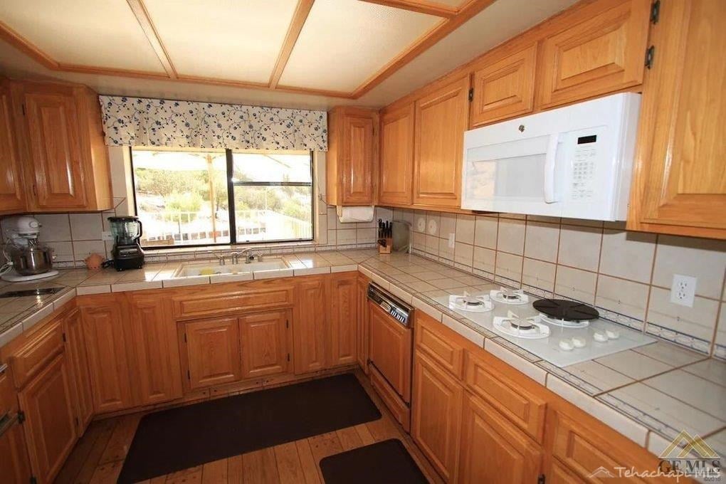 14401 Back Canyon Road Caliente, CA 93518 - Photo 22 of 25 Gallery Image 22