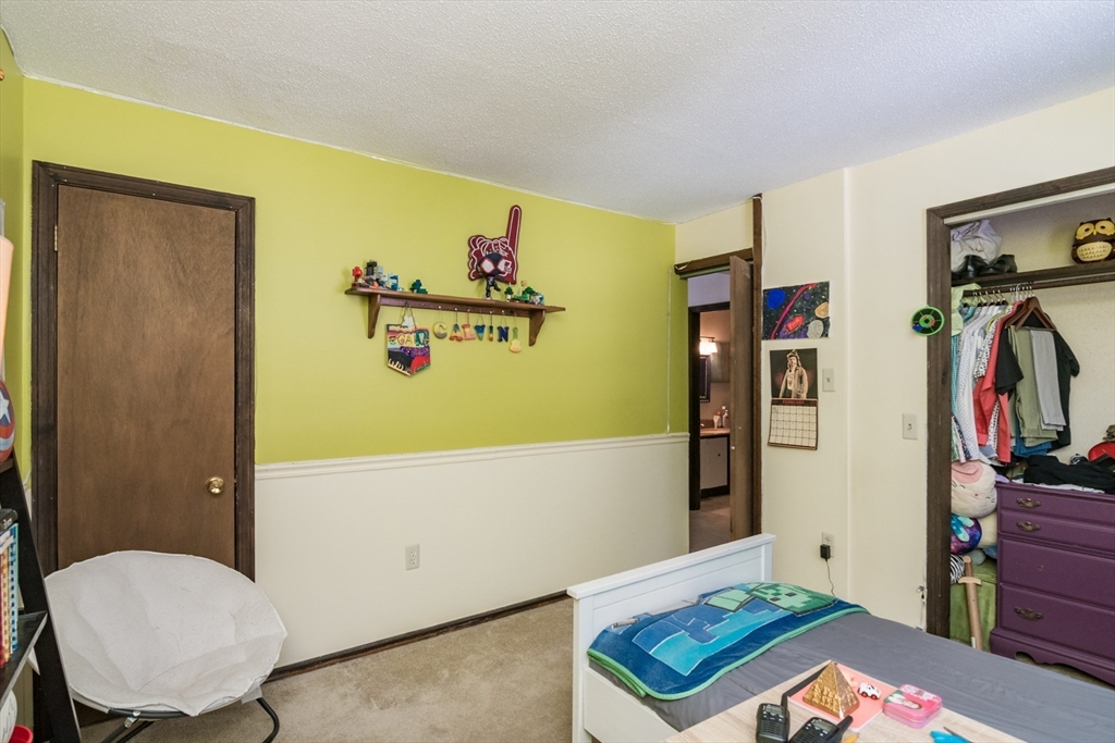 224 North Valley Road Pelham, MA 01002 - Photo 24 of 42