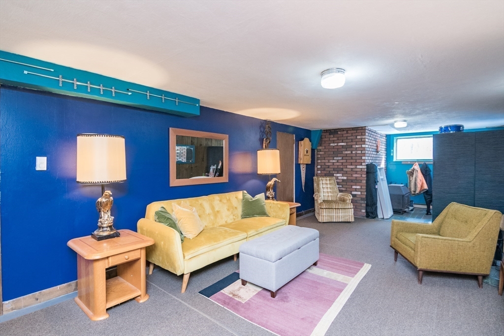 224 North Valley Road Pelham, MA 01002 - Photo 34 of 42