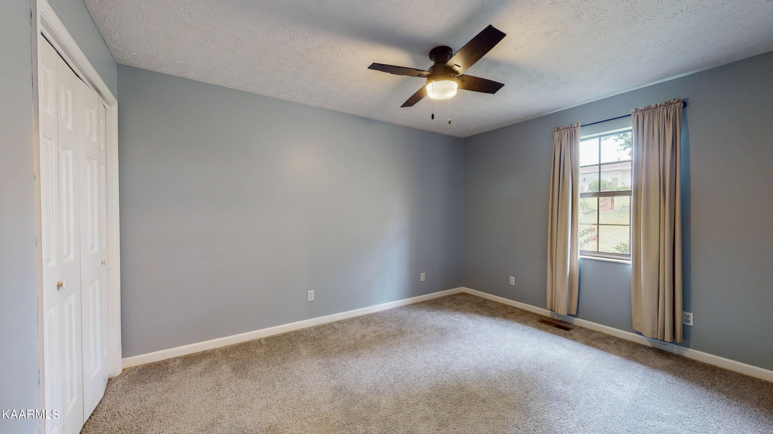 319 Maple Street Clinton, TN 37716 - Photo 13 of 22 319-Maple-St-35