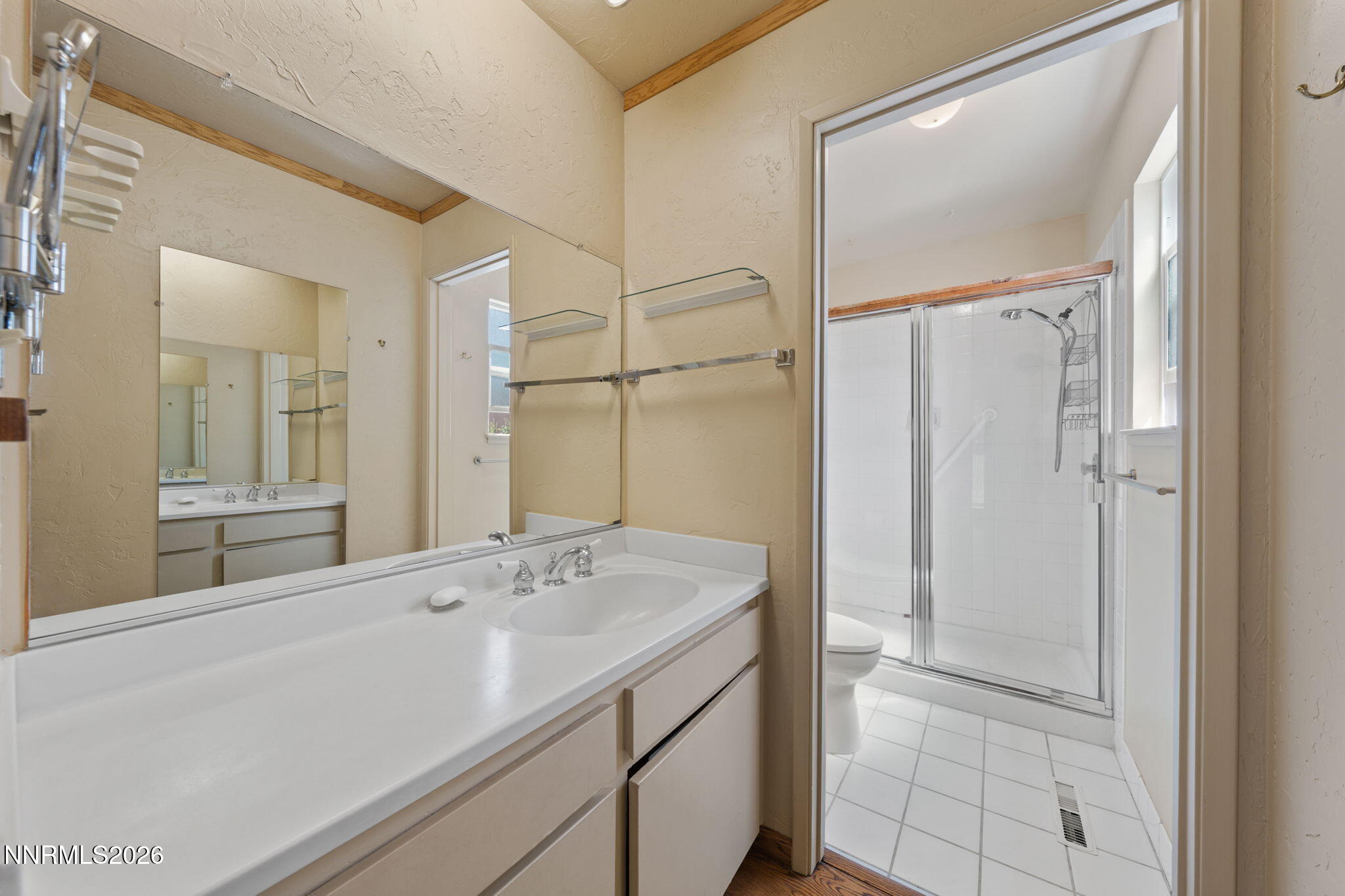 2230 King Edward Drive Reno, NV 89503 - Photo 35 of 51 37-web-or-mls-A7V05149