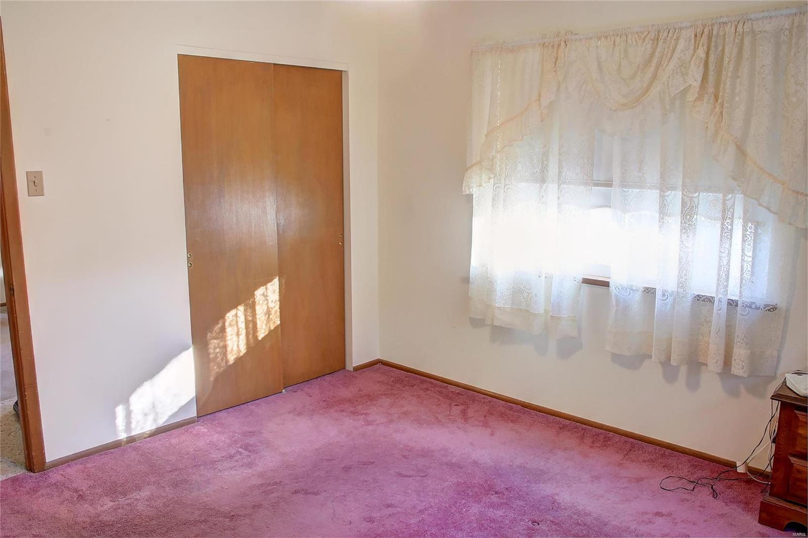 245 Lindy Boulevard Ballwin, MO 63021 - Photo 14 of 34