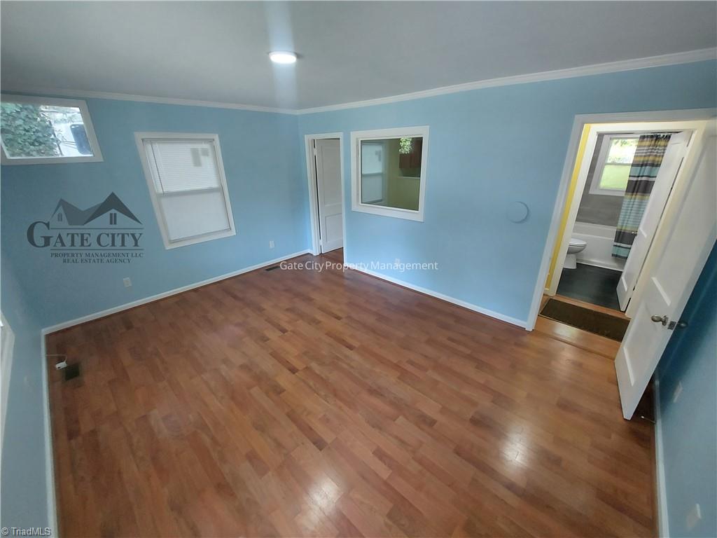 616 Hedrick Avenue High Point, NC 27262 - Photo 5 of 9