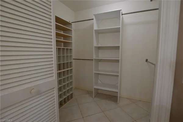 $3,995 | 214 Palmetto Dunes Circle, Naples, FL 34113